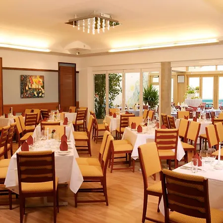 ガストホフ エルツヘルツォーク フランツ フェルディナンド ゲストハウス