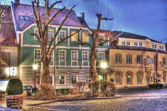 ガストホフ エルツヘルツォーク フランツ フェルディナンド 3* Markt Sankt Florian